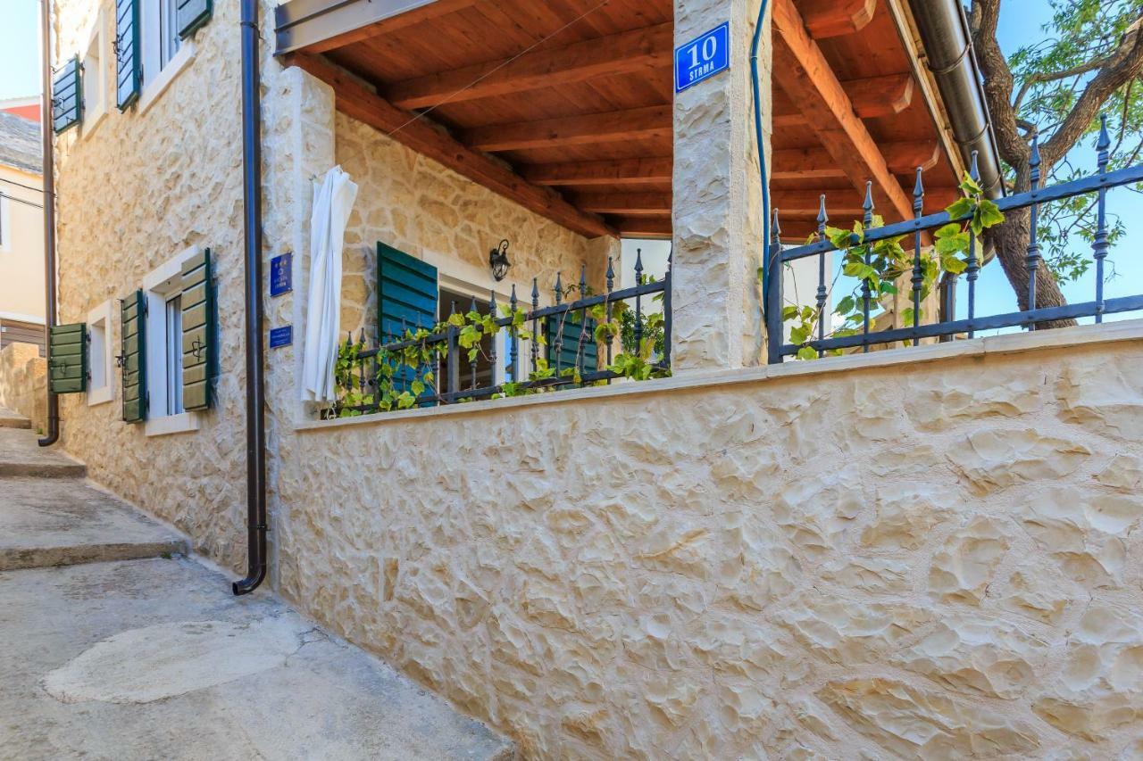 Holiday Home Primabella Примоштен Экстерьер фото